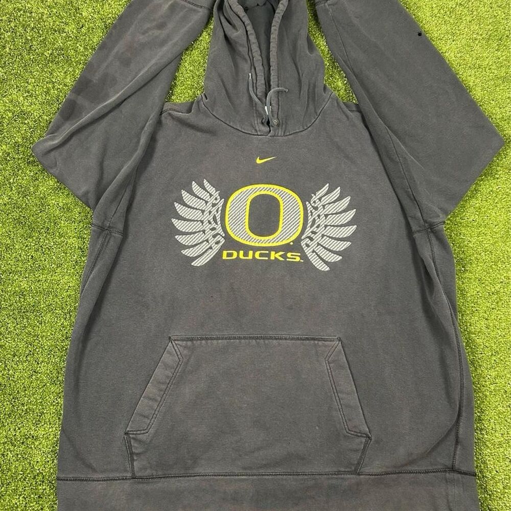 Nike Men's Navy and Black Hoodie